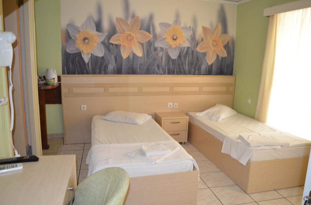 Fontana Rooms Митилини Номер фото