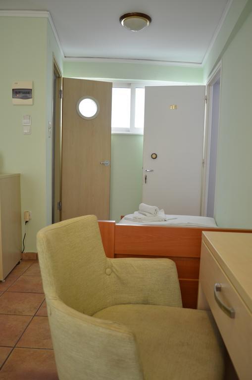 Fontana Rooms Митилини Номер фото