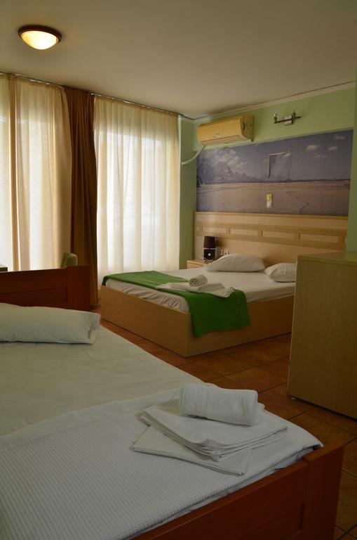 Fontana Rooms Митилини Номер фото